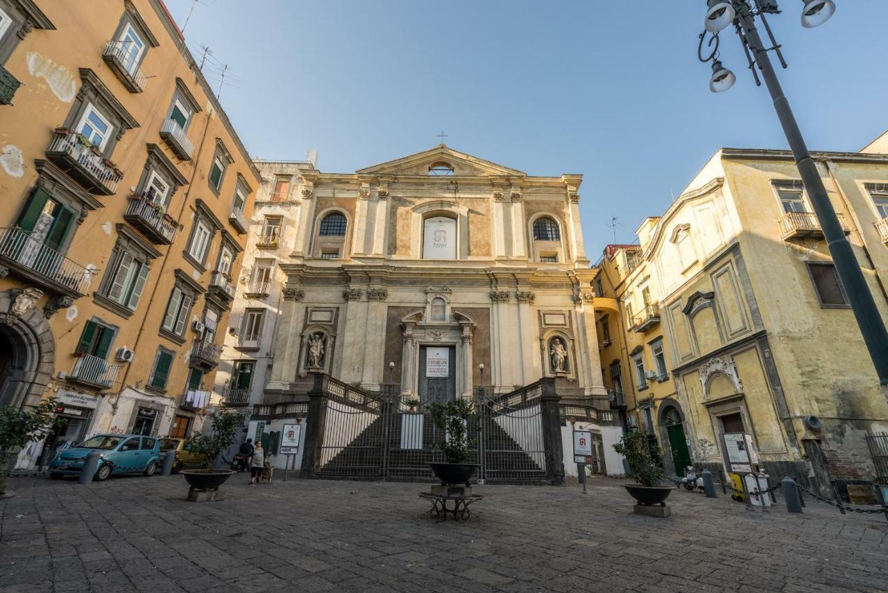 Donnare Casavacanza - Historic Center Of Naples Nápoles Exterior foto